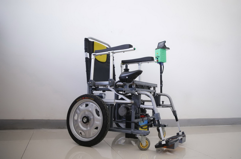 智能产品设计竞赛作品——智慧助老轮椅