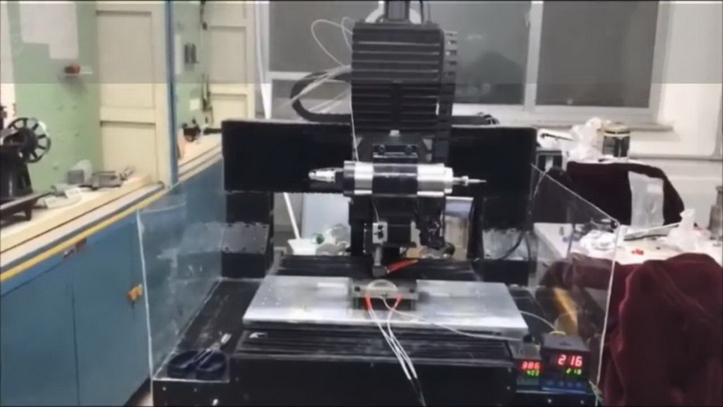 测试竞赛作品——智能“人工骨3D”打印平台